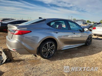 Trzecie zdjęcie samochodu z tyłu: 2026 TOYOTA CAMRY XSE VIN:4T1DBADK5TU542975 - miniatura