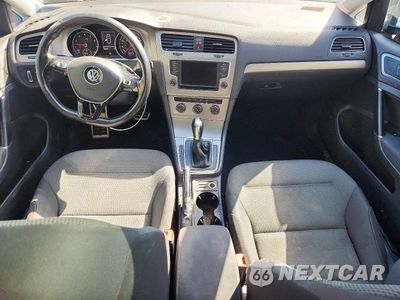 Zdjęcie 8 z 12 samochodu: 2016 VOLKSWAGEN GOLF S/SE VIN:3VW217AUXGM029770 - miniatura