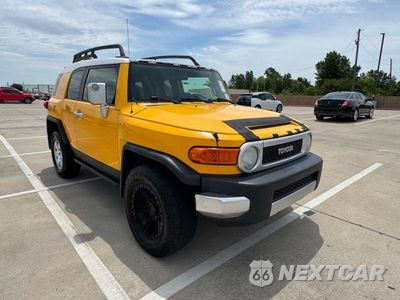 2007 TOYOTA FJ CRUISER BASE JTEBU11FX70045071 - główne zdjęcie licytacji z USA - miniatura