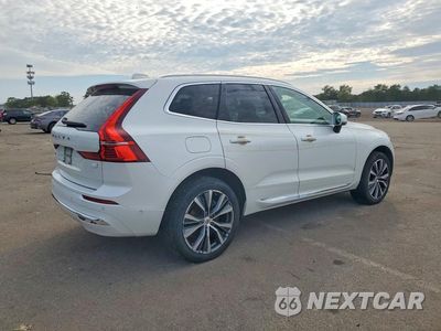 Trzecie zdjęcie samochodu z tyłu: 2022 VOLVO XC60 T8 RECHARGE INSCRIPTION EXPRESS VIN:YV4H60DZ8N1052260 - miniatura