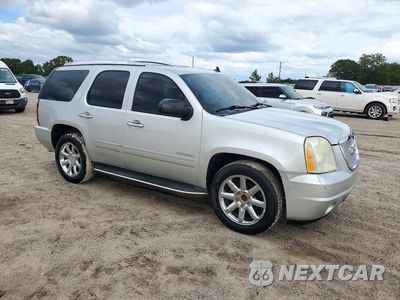 Czwarte zdjęcie samochodu z boku: 2010 GMC YUKON VIN:1GKUCEEF1AR226097 - miniatura