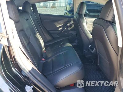 Zdjęcie 10 z 12 samochodu: 2019 TESLA MODEL 3 VIN:5YJ3E1EA8KF400043 - miniatura
