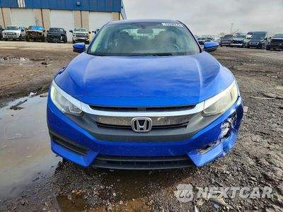Piąte zdjęcie samochodu w środku: 2017 HONDA CIVIC EX VIN:19XFC2F70HE067508 - miniatura