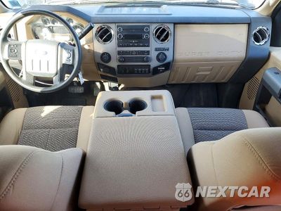 Zdjęcie 8 z 12 samochodu: 2013 FORD F350 SUPER DUTY VIN:1FT8X3B65DEB32181 - miniatura