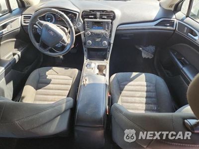 Zdjęcie 8 z 12 samochodu: 2017 FORD FUSION SE VIN:3FA6P0H79HR260289 - miniatura
