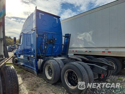 Drugie zdjęcie samochodu z przodu: 2021 FREIGHTLINER CASCADIA SEMI TRUCK VIN:3AKJHHDR2MSMA5116 - miniatura