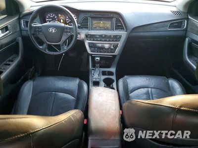 Zdjęcie 8 z 12 samochodu: 2015 HYUNDAI SONATA LIMITED VIN:5NPE34AF5FH242821 - miniatura