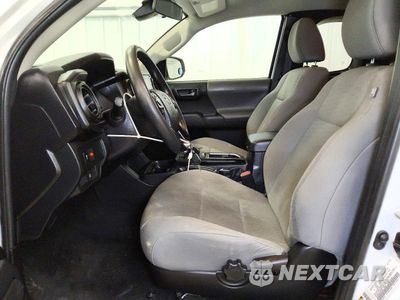 Zdjęcie 7 z 12 samochodu: 2022 TOYOTA TACOMA SR VIN:3TYRX5GN6NT061105 - miniatura