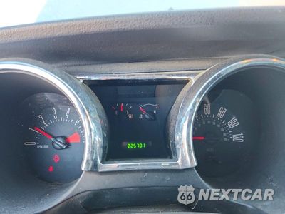 Zdjęcie 9 z 12 samochodu: 2005 FORD MUSTANG VIN:1ZVFT80N355249461 - miniatura