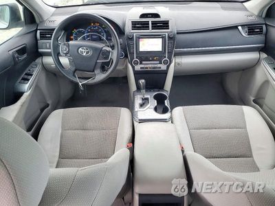 Zdjęcie 8 z 13 samochodu: 2013 TOYOTA CAMRY HYBRID LE VIN:4T1BD1FK3DU076351 - miniatura