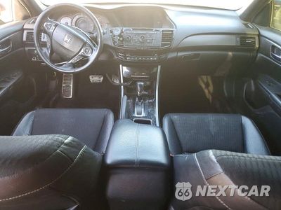 Zdjęcie 8 z 12 samochodu: 2016 HONDA ACCORD SPORT VIN:1HGCR2F68GA245368 - miniatura