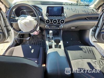 Zdjęcie 8 z 12 samochodu: 2022 NISSAN SENTRA SR VIN:3N1AB8DV2NY254943 - miniatura