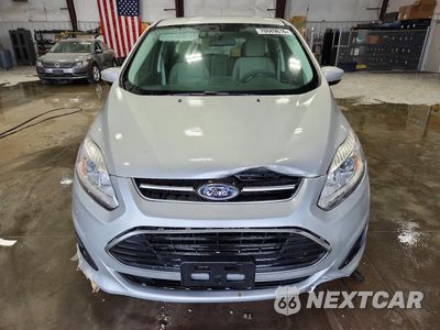 Piąte zdjęcie samochodu w środku: 2017 FORD C-MAX SE VIN:1FADP5AU4HL118483 - miniatura