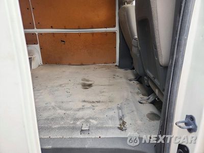 Zdjęcie 11 z 13 samochodu: 2018 NISSAN NV 2500 HD SV VIN:1N6BF0LY8JN811121 - miniatura