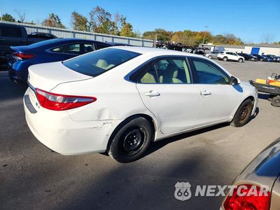 Trzecie zdjęcie samochodu z tyłu: 2015 TOYOTA CAMRY HYBRID LE VIN:4T1BD1FK6FU149778 - miniatura