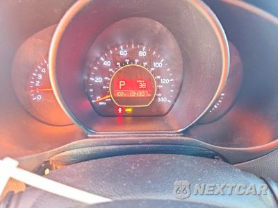 Zdjęcie 9 z 13 samochodu: 2014 KIA SOUL BASE VIN:KNDJN2A28E7023820 - miniatura
