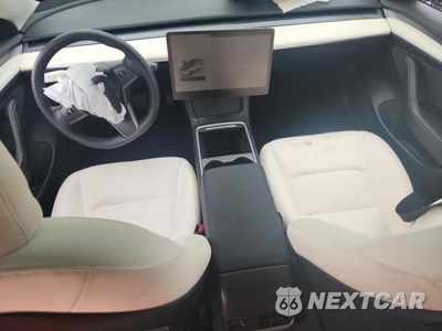 Zdjęcie 8 z 13 samochodu: 2023 TESLA MODEL 3 VIN:5YJ3E1EAXPF574249 - miniatura