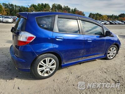 Trzecie zdjęcie samochodu z tyłu: 2010 HONDA FIT VIN:JHMGE8H47AC023084 - miniatura