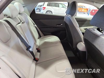 Zdjęcie 10 z 13 samochodu: 2024 HYUNDAI ELANTRA LIMITED VIN:KMHLP4DG5RU744976 - miniatura
