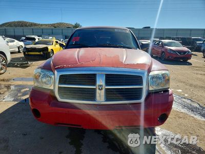 Piąte zdjęcie samochodu w środku: 2006 DODGE DAKOTA QUAD SLT VIN:1D7HE48N96S533916 - miniatura