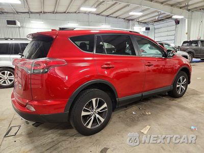 Trzecie zdjęcie samochodu z tyłu: 2016 TOYOTA RAV4 XLE VIN:JTMRFREV2GJ082932 - miniatura