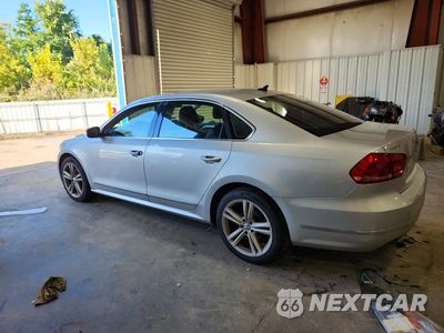 Drugie zdjęcie samochodu z przodu: 2013 VOLKSWAGEN PASSAT SEL VIN:1VWCN7A36DC052895 - miniatura