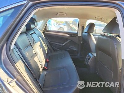 Zdjęcie 10 z 12 samochodu: 2020 VOLKSWAGEN PASSAT SE VIN:1VWSA7A35LC008960 - miniatura