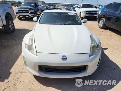 Piąte zdjęcie samochodu w środku: 2017 NISSAN 370Z SPORT TECH VIN:JN1AZ4EH0HM955078 - miniatura