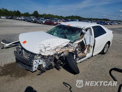 2014 TOYOTA CAMRY LE 4T4BF1FK4ER339819 - główne zdjęcie licytacji z USA - miniatura