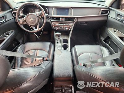 Zdjęcie 8 z 12 samochodu: 2016 KIA OPTIMA EX VIN:5XXGU4L36GG098363 - miniatura