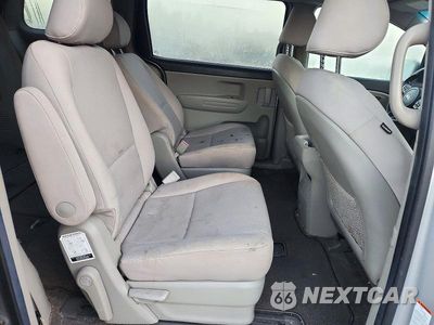Zdjęcie 11 z 13 samochodu: 2019 KIA SEDONA LX VIN:KNDMB5C14K6550833 - miniatura