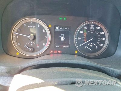 Zdjęcie 9 z 12 samochodu: 2017 HYUNDAI TUCSON ECO VIN:KM8J33A22HU406889 - miniatura