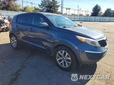 Czwarte zdjęcie samochodu z boku: 2015 KIA SPORTAGE LX VIN:KNDPB3AC4F7731839 - miniatura