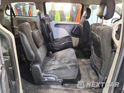 Zdjęcie 11 z 13 samochodu: 2012 DODGE GRAND CARAVAN SXT VIN:2C4RDGCG4CR178551 - miniatura