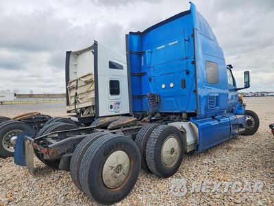 Trzecie zdjęcie samochodu z tyłu: 2020 INTERNATIONAL LT625 SEMI TRUCK VIN:3HSKZAPR9LN551507 - miniatura