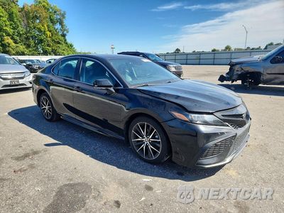 Czwarte zdjęcie samochodu z boku: 2022 TOYOTA CAMRY SE VIN:4T1G11AK7NU694215 - miniatura