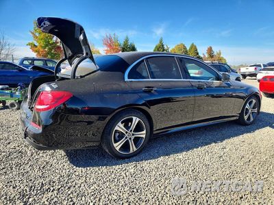 Trzecie zdjęcie samochodu z tyłu: 2019 MERCEDES-BENZ E 300 VIN:WDDZF4JB9KA521606 - miniatura