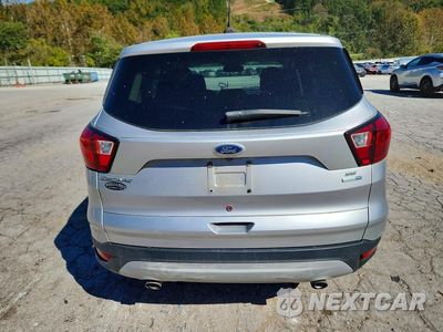 Zdjęcie 6 z 13 samochodu: 2019 FORD ESCAPE SE VIN:1FMCU9GD5KUA74083 - miniatura