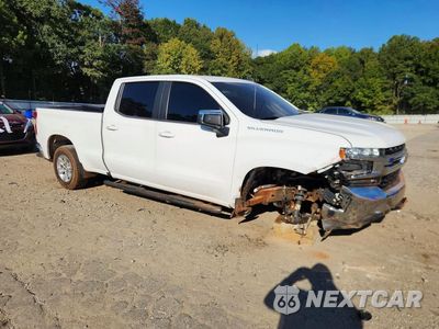 Czwarte zdjęcie samochodu z boku: 2019 CHEVROLET SILVERADO C1500 LT VIN:3GCPWCED1KG250954 - miniatura