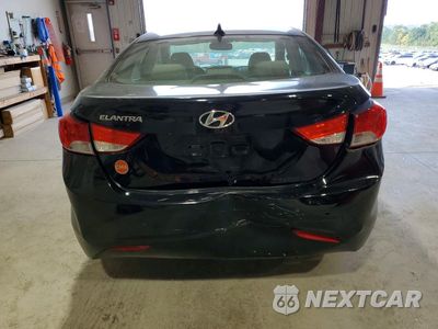 Zdjęcie 6 z 12 samochodu: 2012 HYUNDAI ELANTRA GLS VIN:KMHDH4AE4CU440176 - miniatura