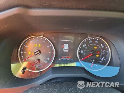 Zdjęcie 9 z 14 samochodu: 2020 TOYOTA RAV4 LE VIN:JTMF1RFVXLD052988 - miniatura