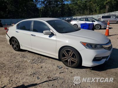 Czwarte zdjęcie samochodu z boku: 2017 HONDA ACCORD SPORT SPECIAL EDITION VIN:1HGCR2F14HA031158 - miniatura