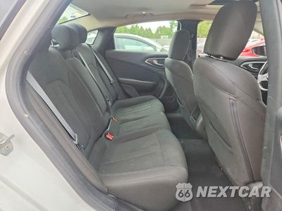 Zdjęcie 10 z 13 samochodu: 2016 CHRYSLER 200 LIMITED VIN:1C3CCCAB3GN137330 - miniatura