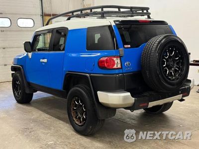 Trzecie zdjęcie samochodu z tyłu: 2007 TOYOTA FJ CRUISER BASE VIN:JTEBU11F970046809 - miniatura