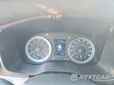 Zdjęcie 9 z 13 samochodu: 2022 HYUNDAI VENUE SE VIN:KMHRB8A36NU134452 - miniatura