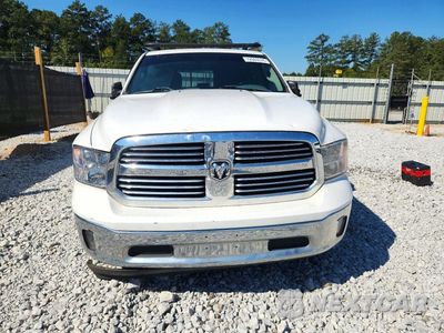 Piąte zdjęcie samochodu w środku: 2017 RAM 1500 SLT VIN:1C6RR7TTXHS822517 - miniatura
