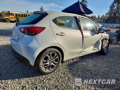 Trzecie zdjęcie samochodu z tyłu: 2020 TOYOTA YARIS HATCHBACK LE VIN:3MYDLBJV1LY700989 - miniatura