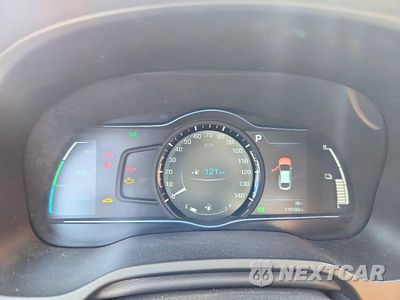 Zdjęcie 9 z 12 samochodu: 2017 HYUNDAI IONIQ SEL VIN:KMHC75LC9HU026074 - miniatura
