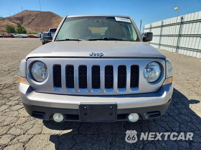 Piąte zdjęcie samochodu w środku: 2015 JEEP PATRIOT SPORT VIN:1C4NJPBA0FD280571 - miniatura