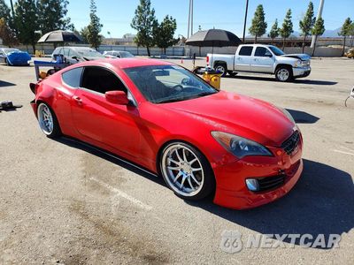 Czwarte zdjęcie samochodu z boku: 2012 HYUNDAI GENESIS COUPE 3.8 R-SPEC VIN:KMHHU6KH3CU065754 - miniatura